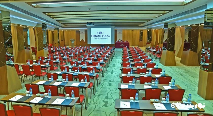 سالن برگزاری همایش و جلسات